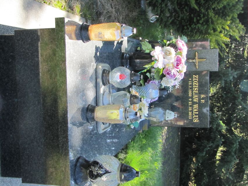 Grób Zdzisław Waluś